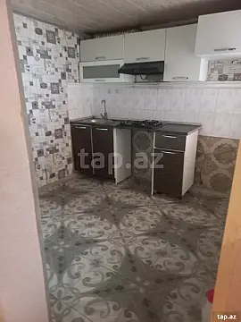 Kirayə verilir 3 otaqlı həyət evi