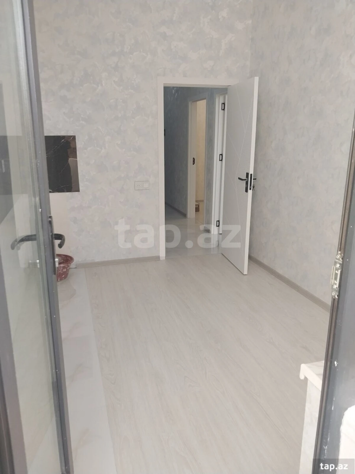 Satılır 2 otaqlı yeni tikili 49 m²