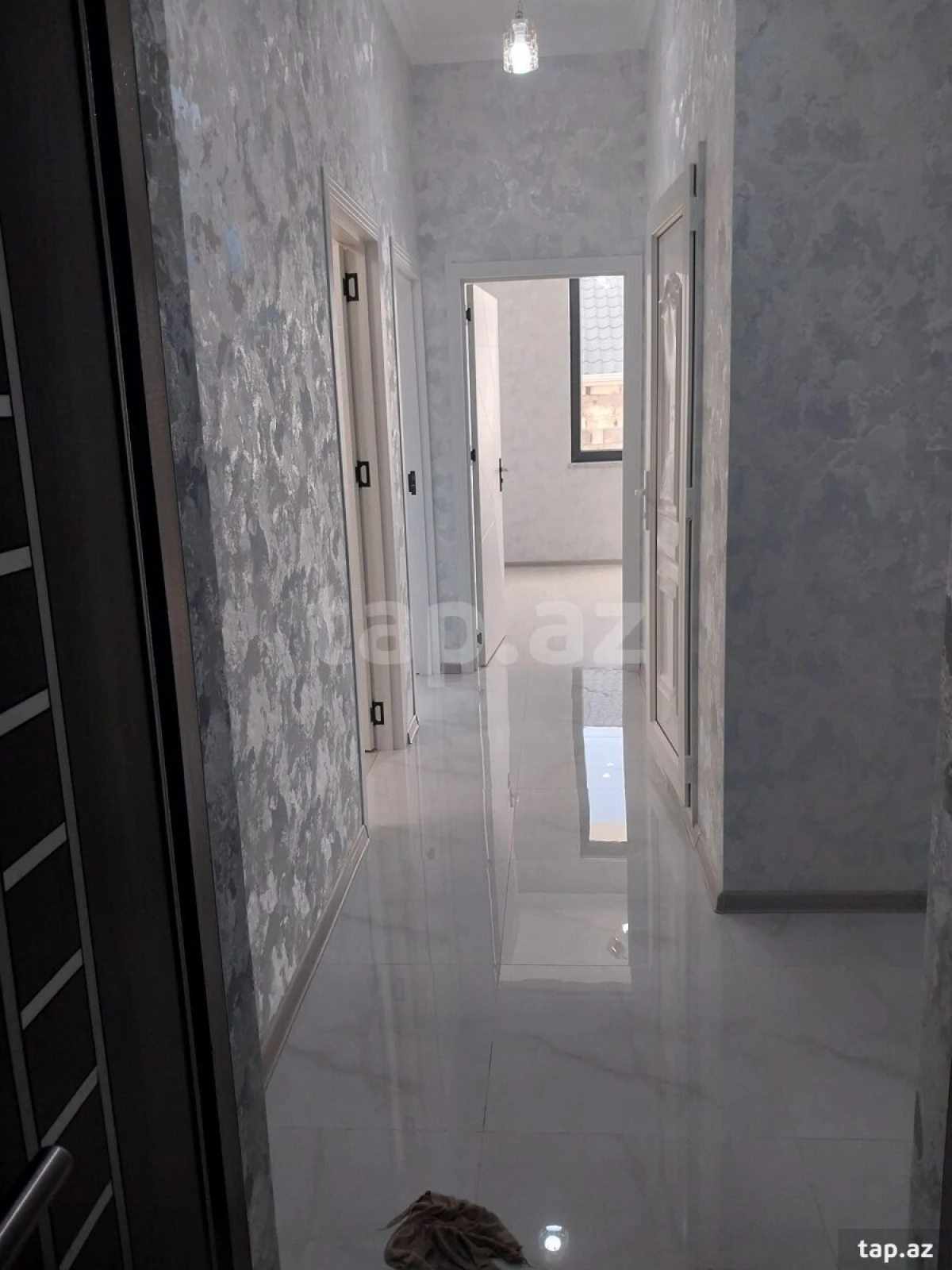 Satılır 2 otaqlı yeni tikili 49 m²