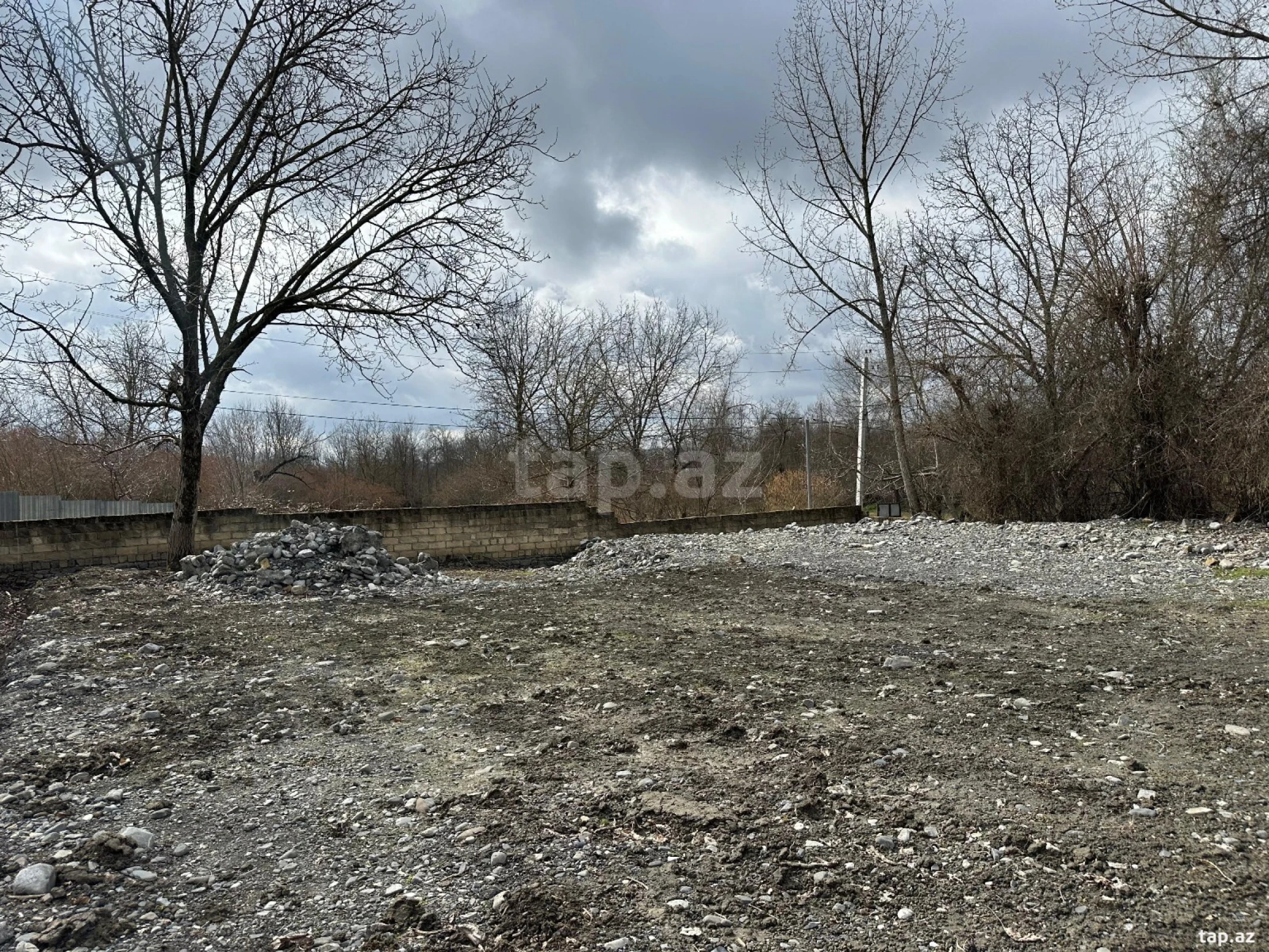 Satılır torpaq sahəsi