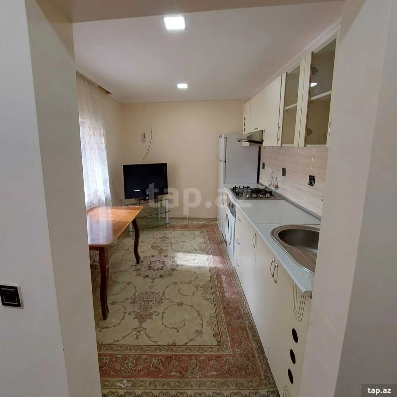 Kirayə verilir 2 otaqlı həyət evi