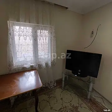 Kirayə verilir 2 otaqlı həyət evi