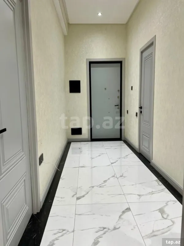 Kirayə verilir 3 otaqlı yeni tikili 100 m²