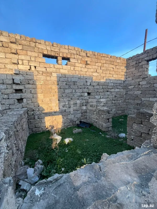 Satılır 4 otaqlı həyət evi 80 m²