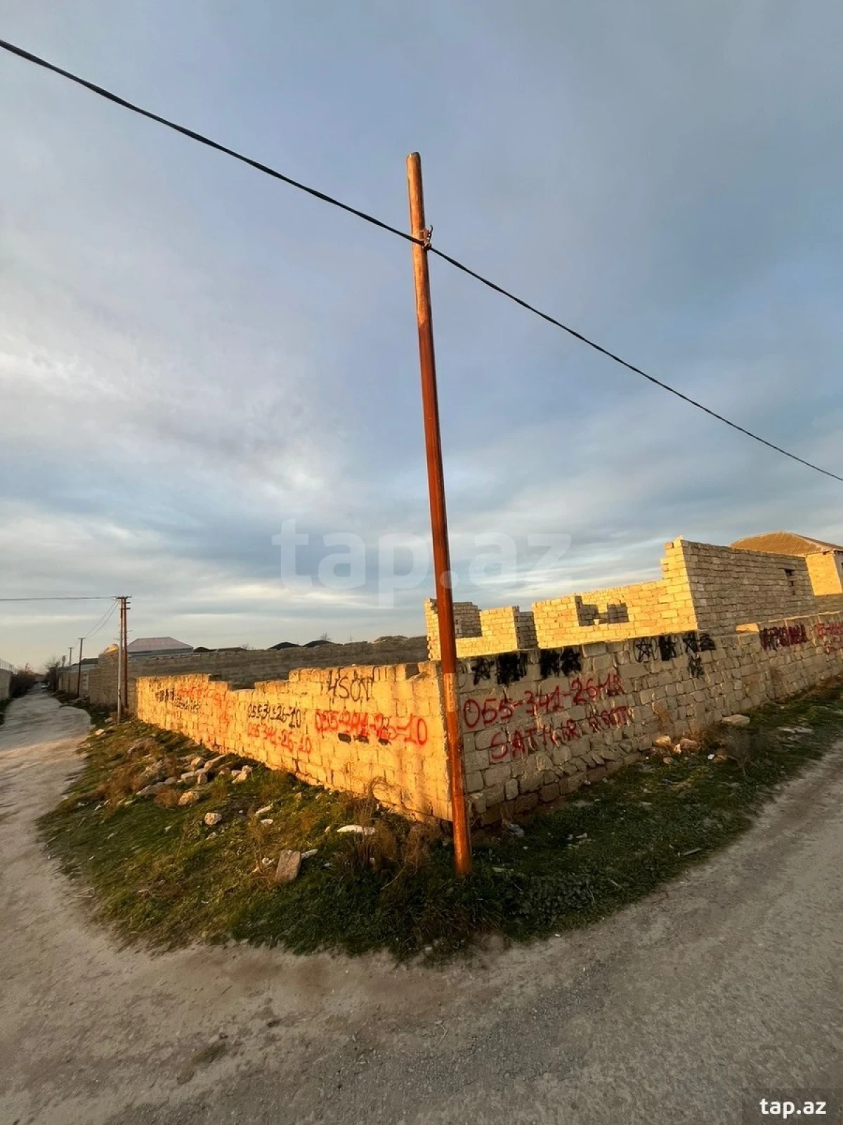 Satılır 4 otaqlı həyət evi 80 m²