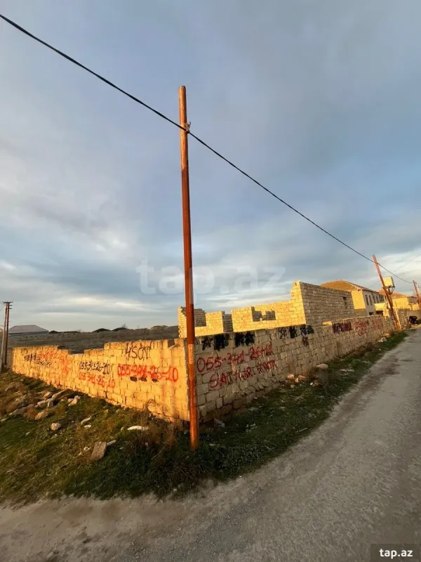 Satılır 4 otaqlı həyət evi 80 m²