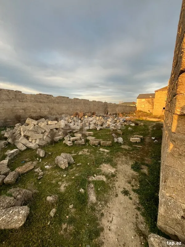 Satılır 4 otaqlı həyət evi 80 m²