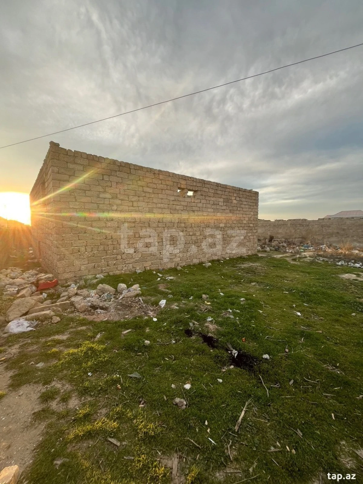 Satılır 4 otaqlı həyət evi 80 m²