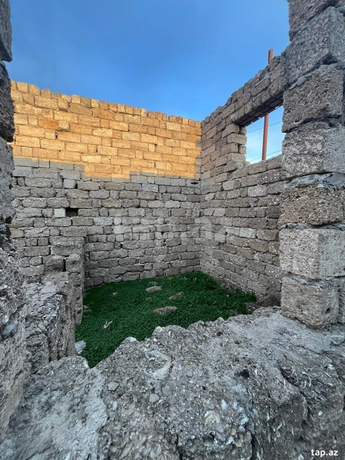 Satılır 4 otaqlı həyət evi 80 m²