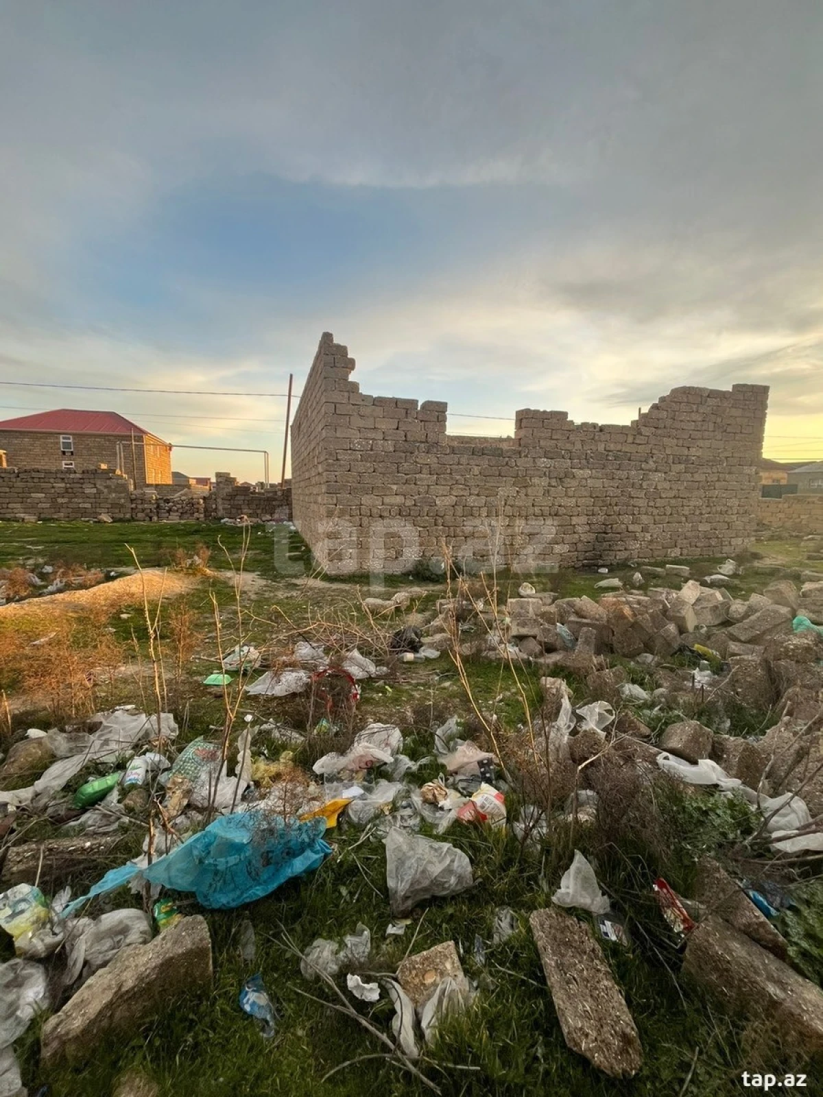 Satılır 4 otaqlı həyət evi 80 m²