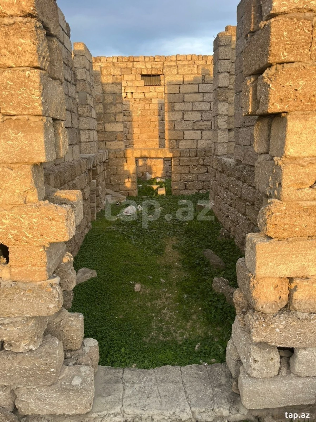 Satılır 4 otaqlı həyət evi 80 m²