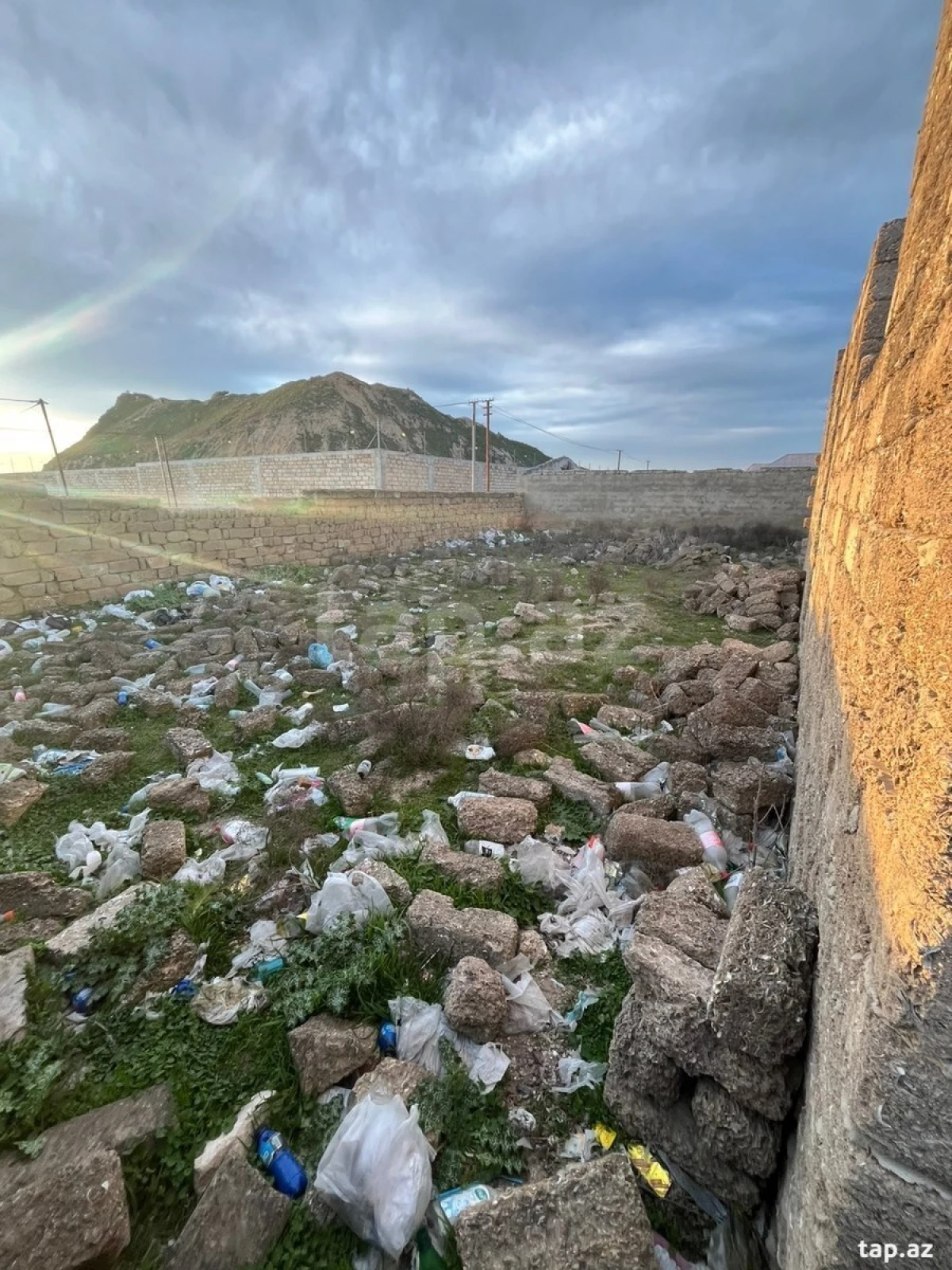 Satılır 4 otaqlı həyət evi 80 m²