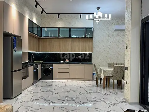 Kirayə verilir 3 otaqlı həyət evi