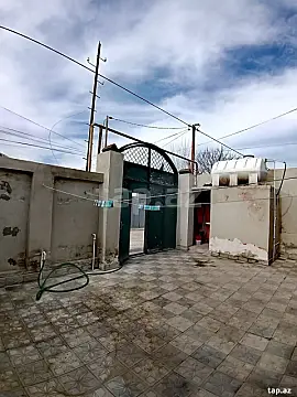 Satılır 4 otaqlı həyət evi