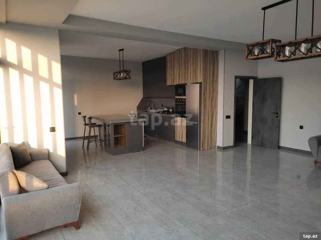 Kirayə verilir 4 otaqlı həyət evi