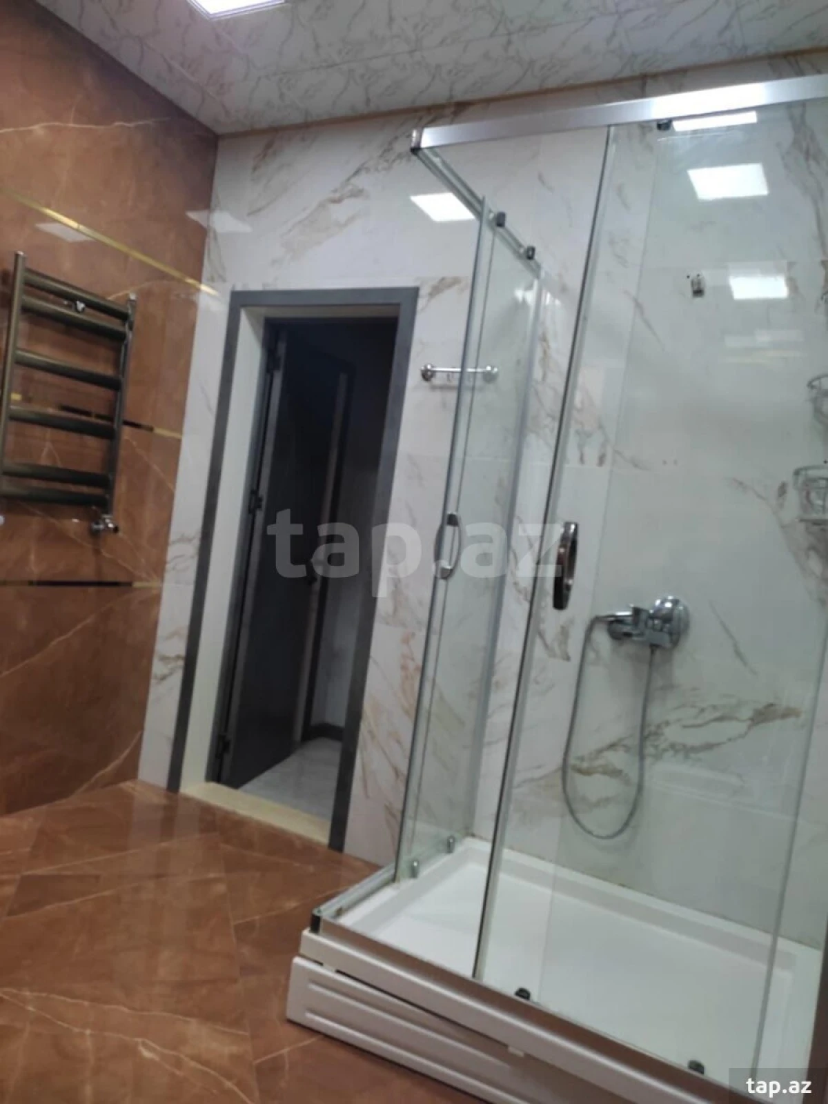 Kirayə verilir 4 otaqlı həyət evi