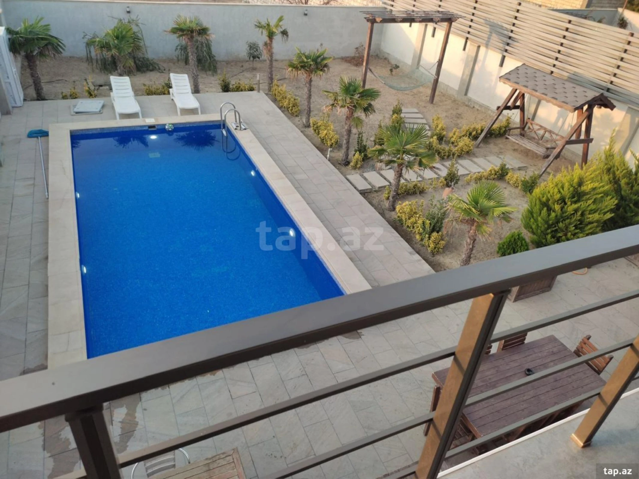 Kirayə verilir 4 otaqlı həyət evi