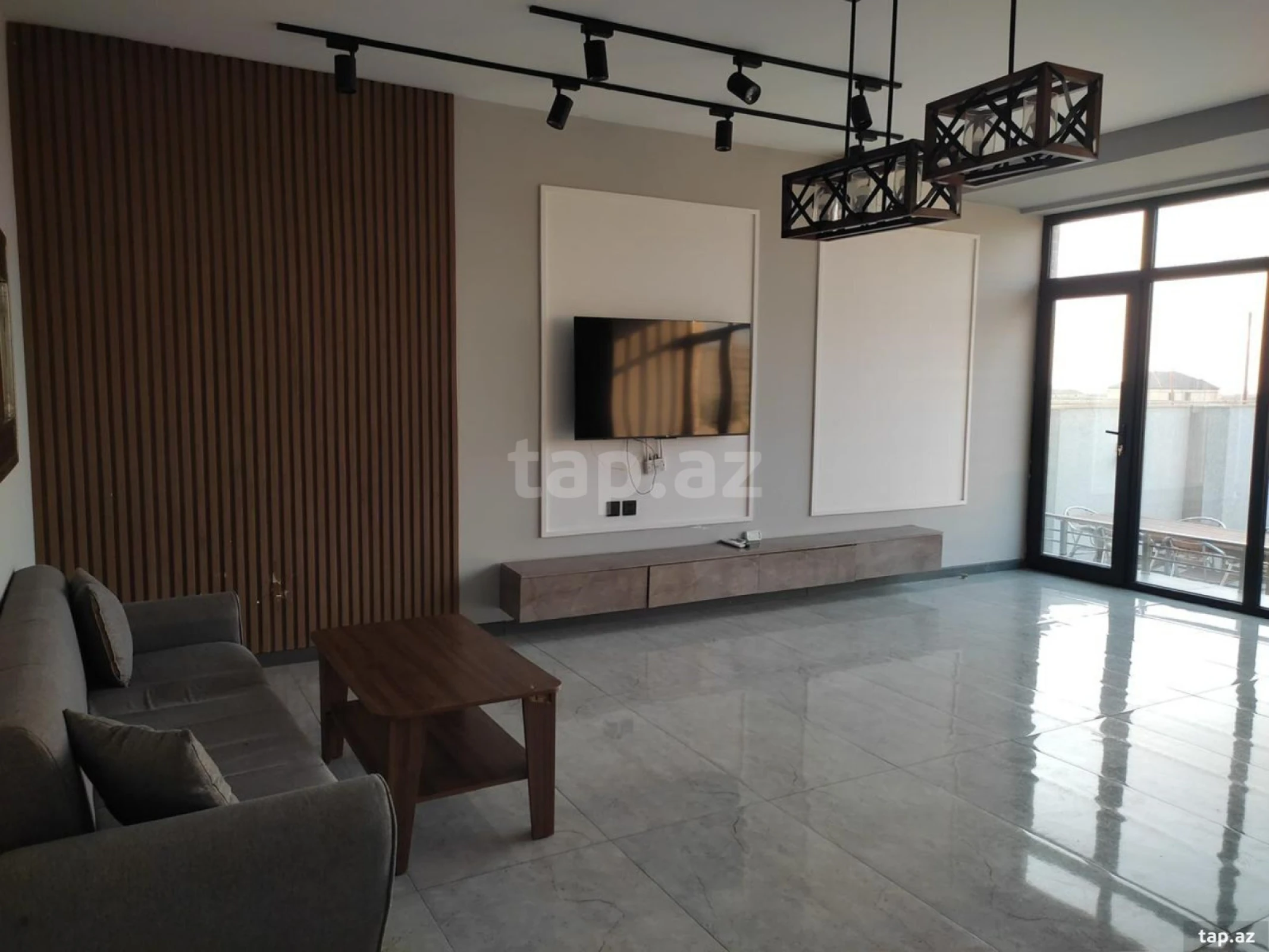 Kirayə verilir 4 otaqlı həyət evi