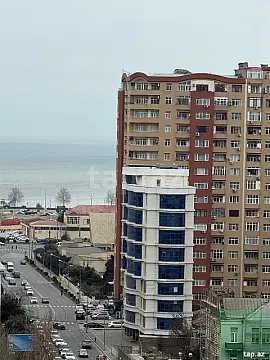 Satılır 3 otaqlı yeni tikili 127.4 m²