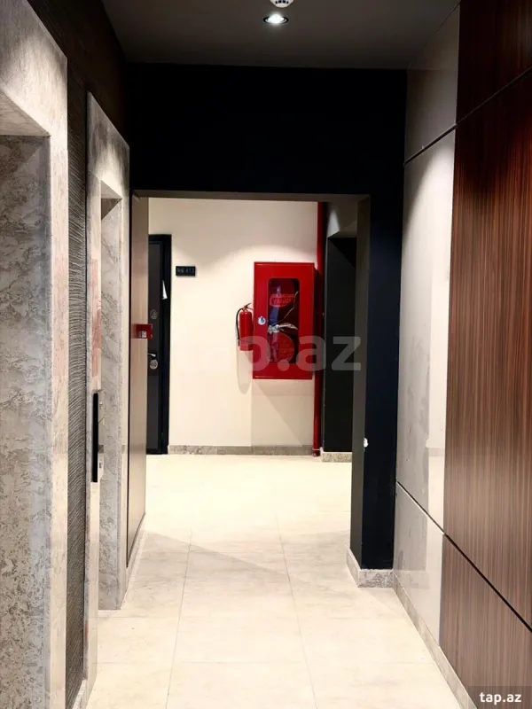 Satılır 3 otaqlı yeni tikili 127.4 m²