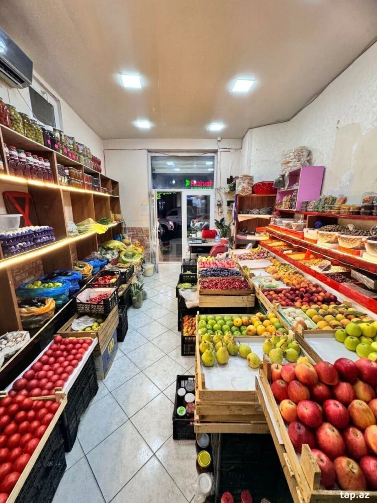 Satılır 4 otaqlı həyət evi