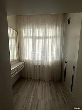 Satılır 2 otaqlı yeni tikili 71 m²