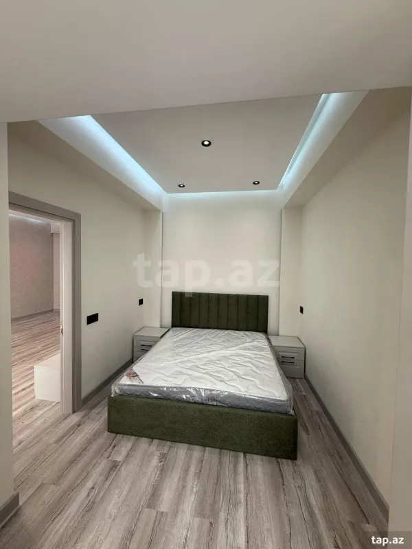 Satılır 2 otaqlı yeni tikili 71 m²