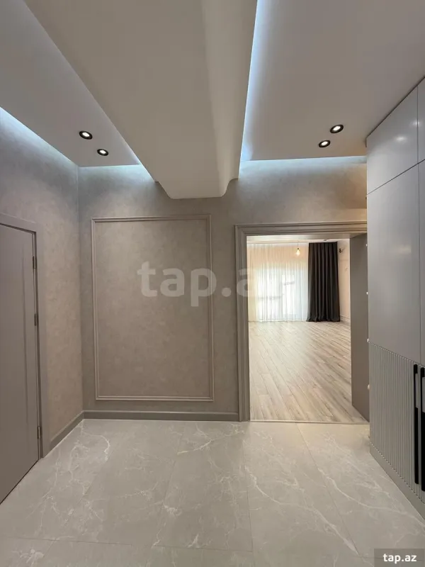 Satılır 2 otaqlı yeni tikili 71 m²