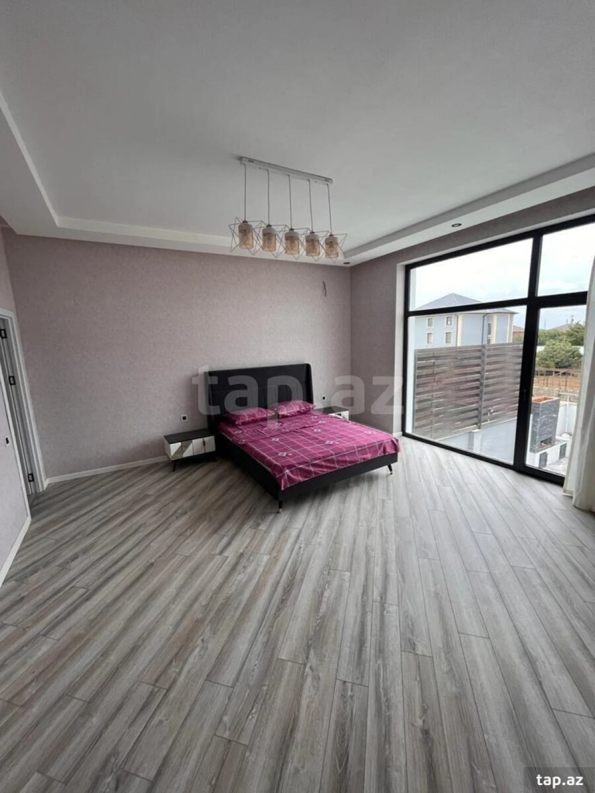 Kirayə verilir 3 otaqlı həyət evi