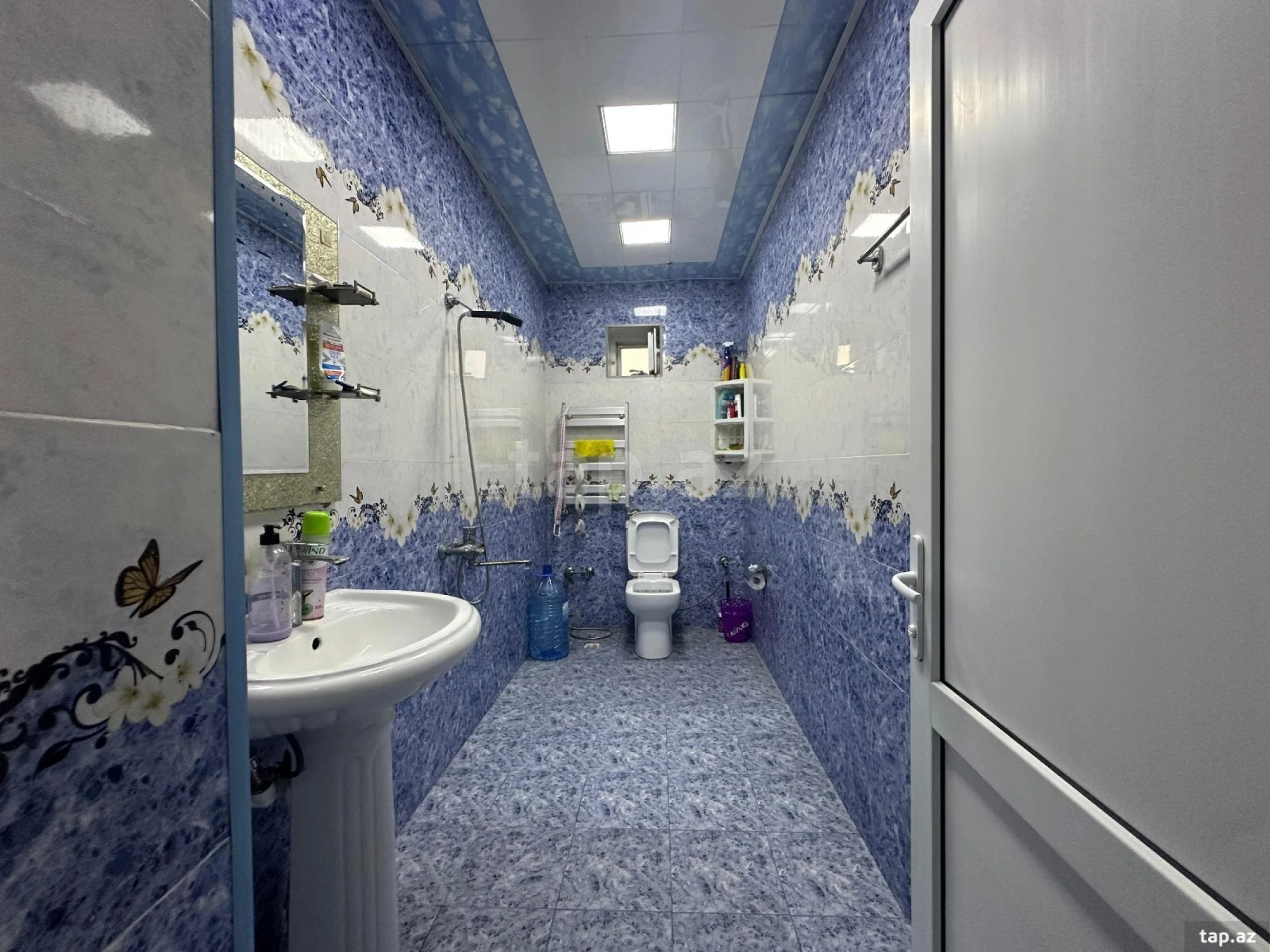 Satılır 4 otaqlı həyət evi