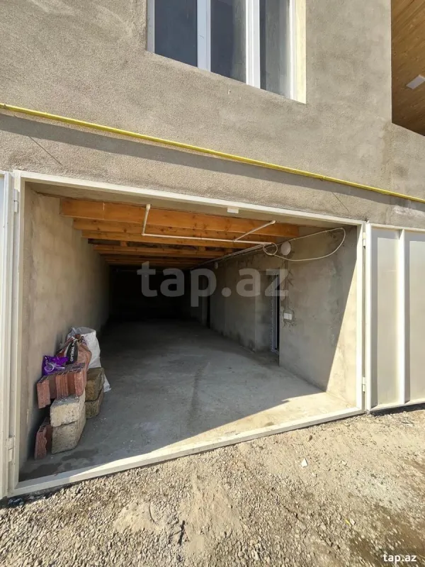 Satılır 3 otaqlı həyət evi