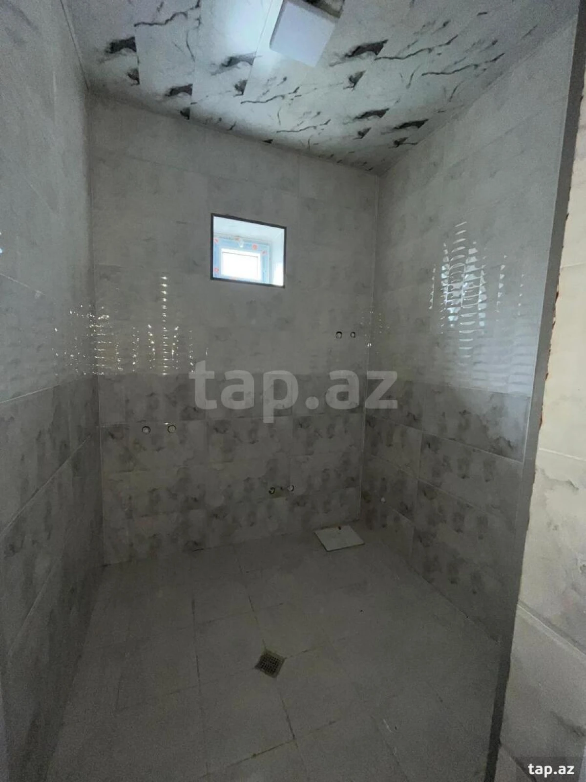 Satılır 3 otaqlı həyət evi