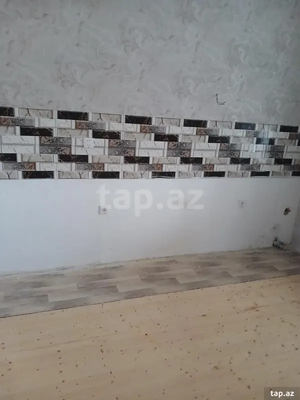 Satılır 3 otaqlı həyət evi