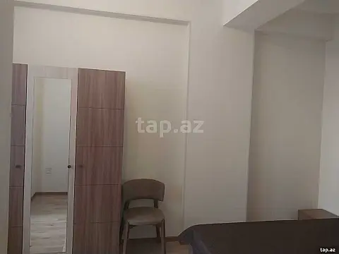 Kirayə verilir 2 otaqlı yeni tikili 50 m²