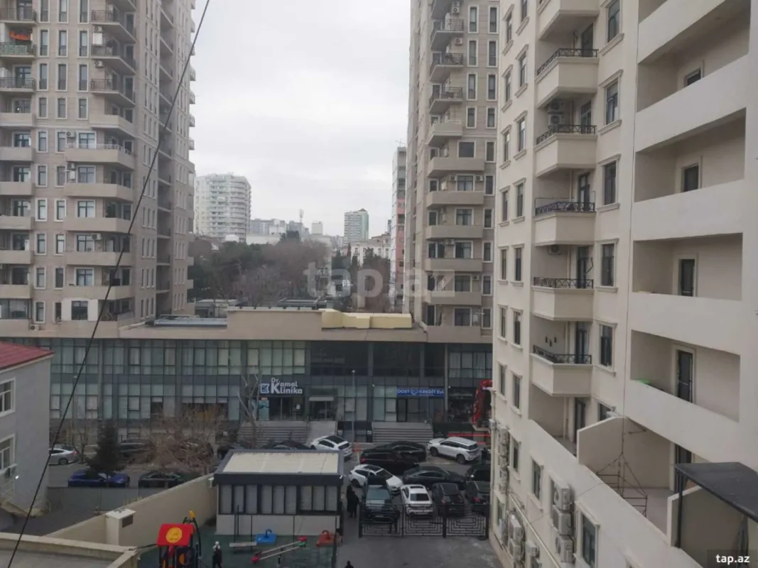 Kirayə verilir 2 otaqlı yeni tikili 50 m²