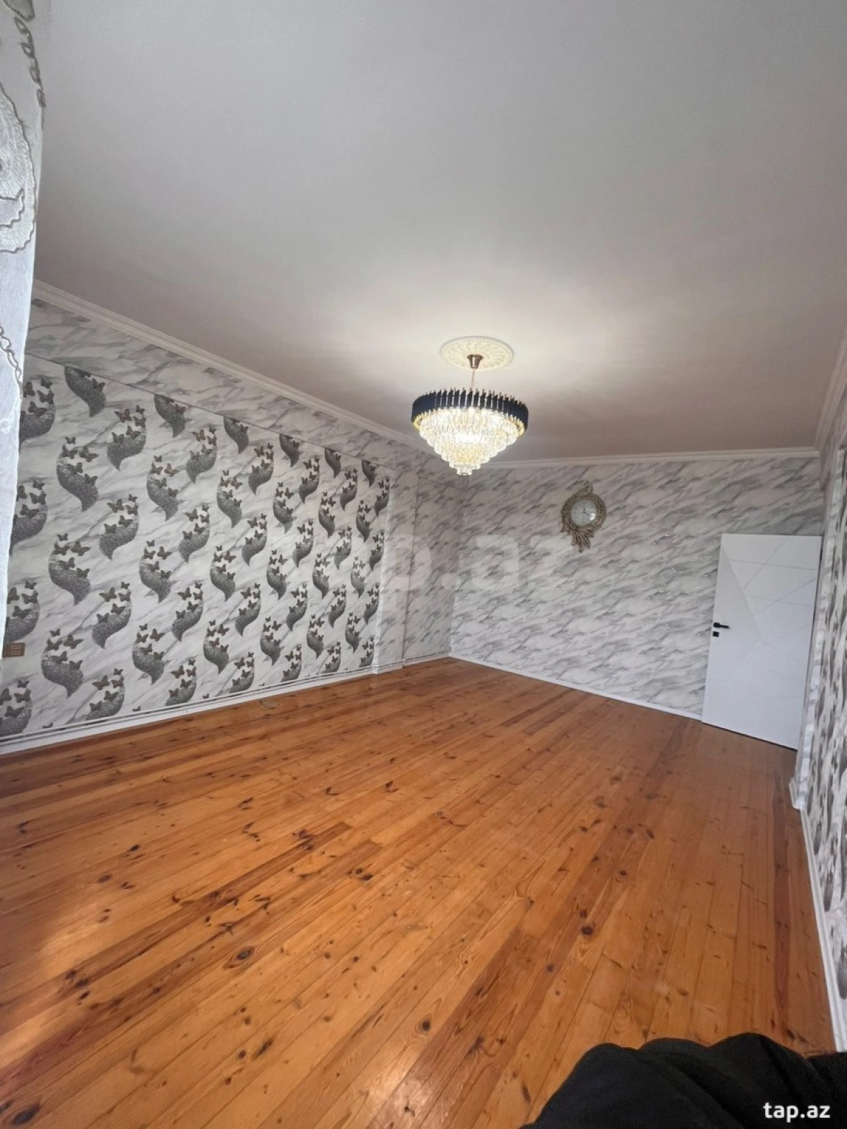 Satılır 2 otaqlı mənzil 66 m²