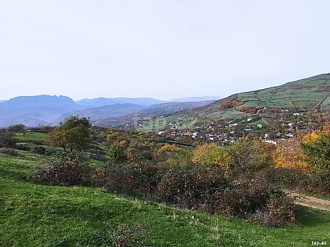 Satılır torpaq sahəsi — Quba