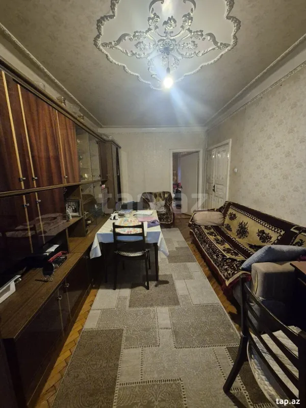 Satılır 2 otaqlı mənzil 62 m²