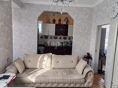 Satılır 3 otaqlı həyət evi