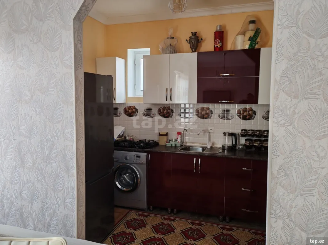 Satılır 3 otaqlı həyət evi