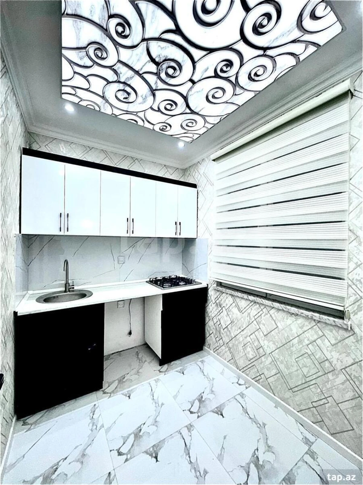 Satılır 2 otaqlı mənzil 60 m²