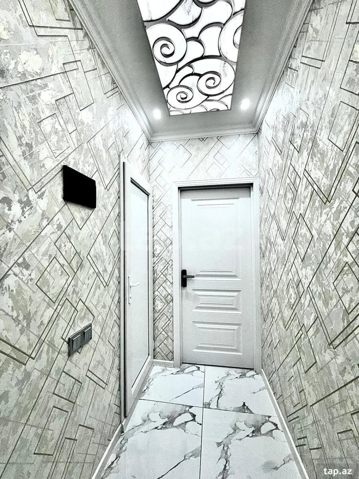 Satılır 2 otaqlı mənzil 60 m²