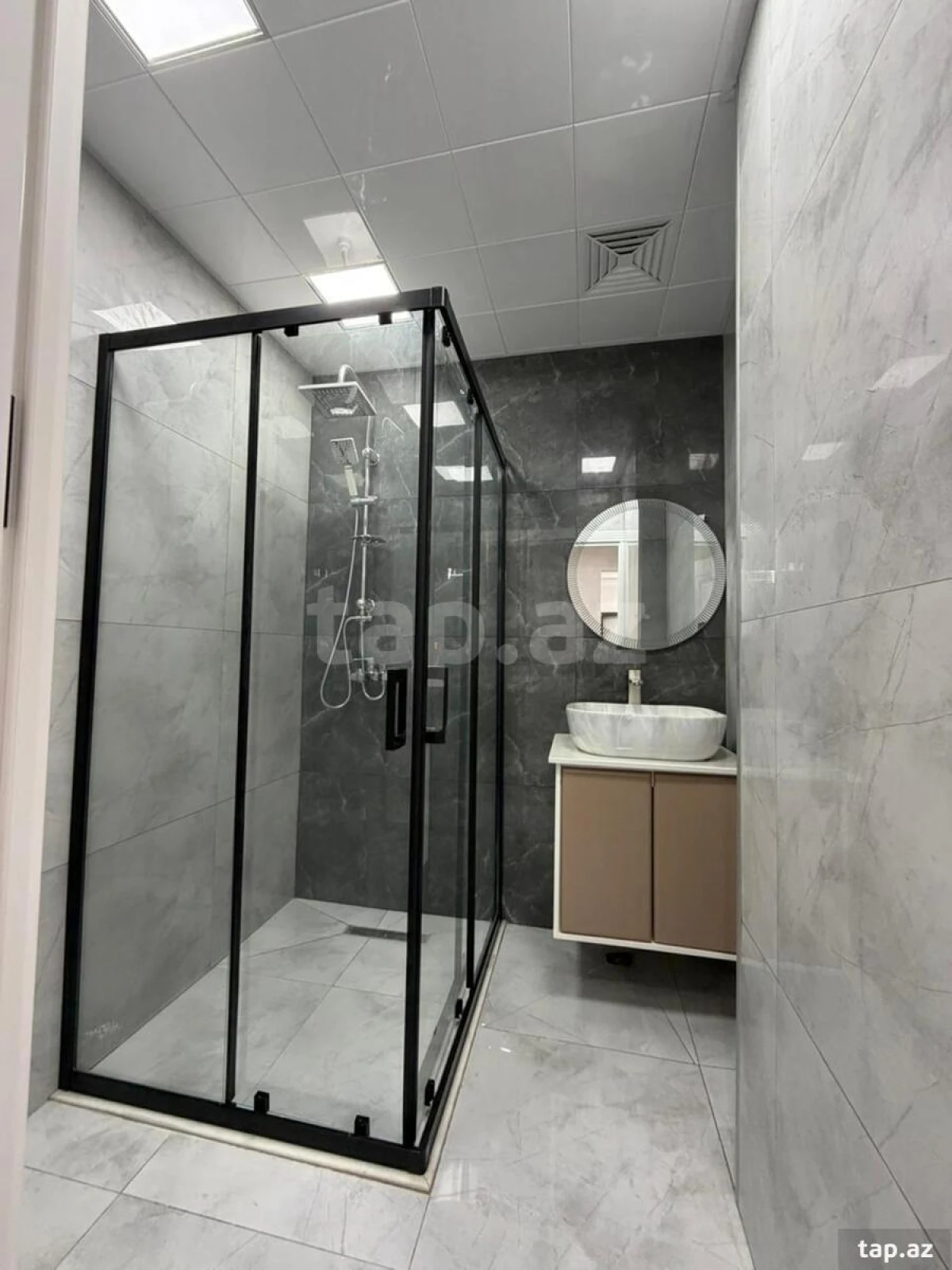 Kirayə verilir 3 otaqlı mənzil 100 m²