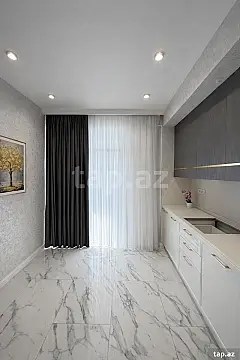Satılır 3 otaqlı yeni tikili 90 m²