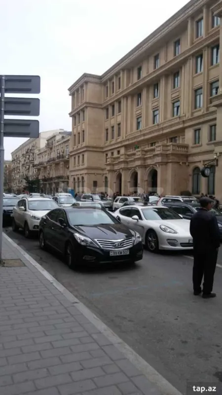 Kirayə verilir ofis