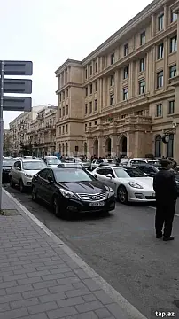 Kirayə verilir ofis