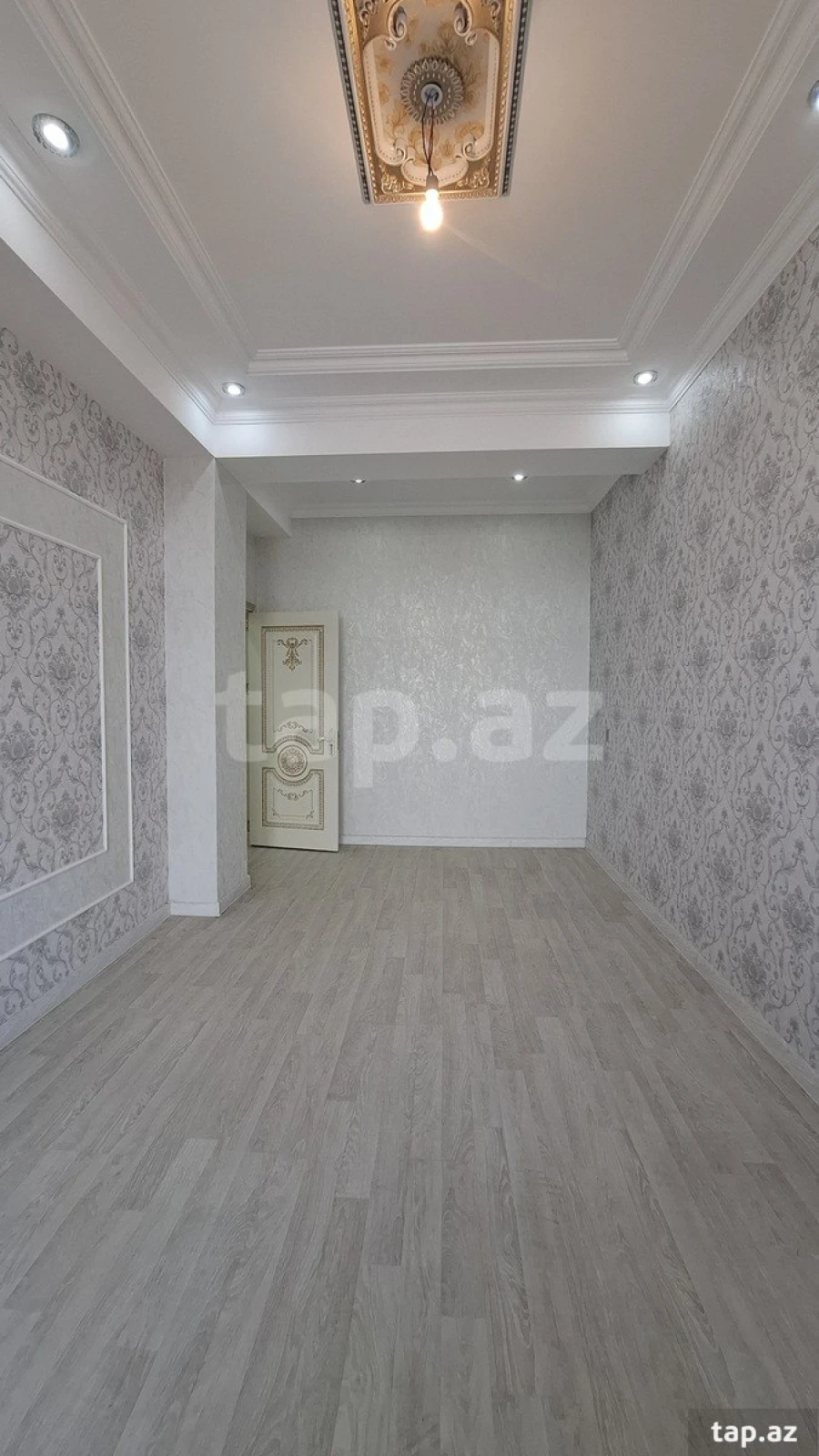 Satılır 2 otaqlı yeni tikili 62 m²