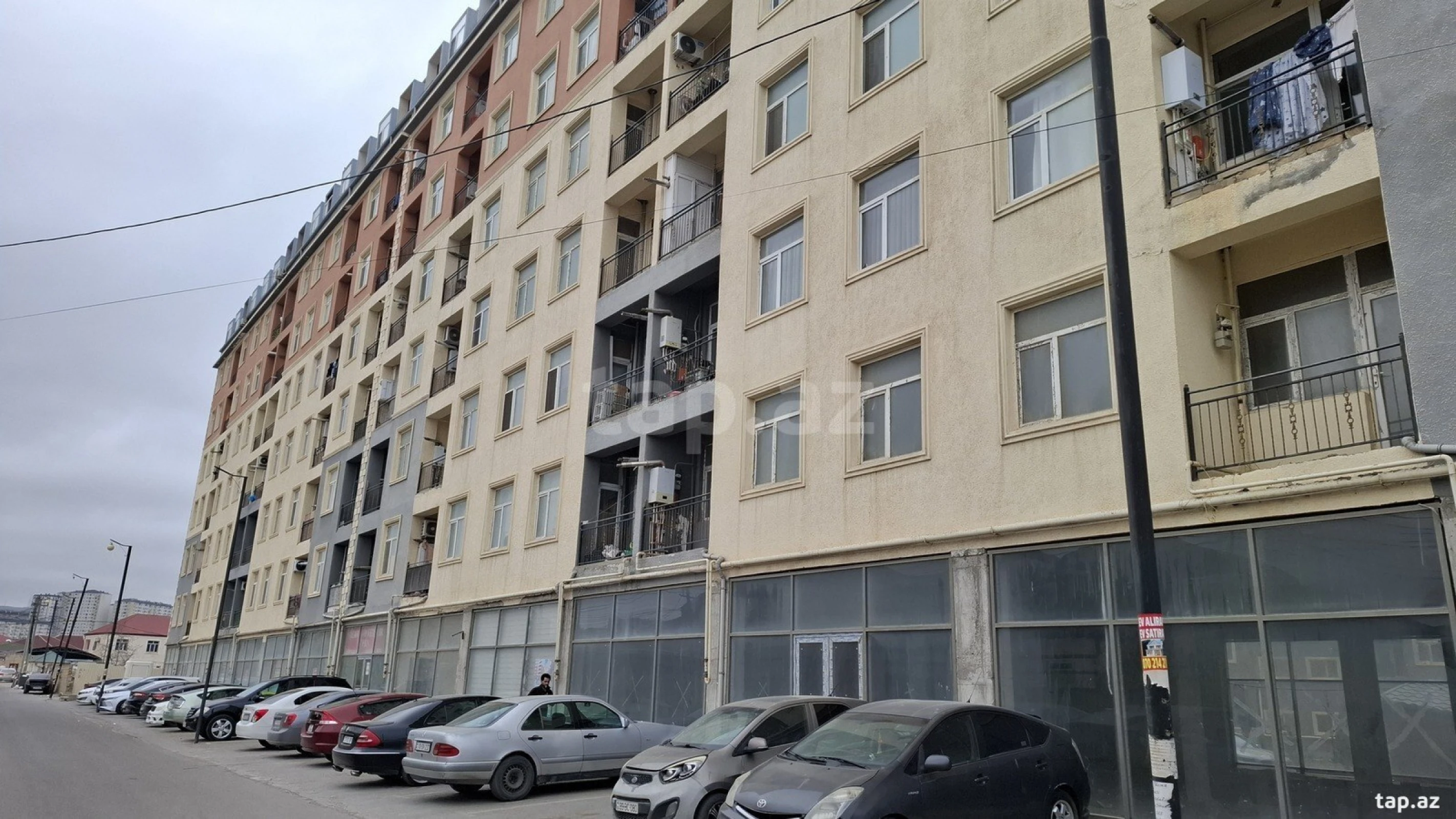 Satılır 2 otaqlı yeni tikili 62 m²