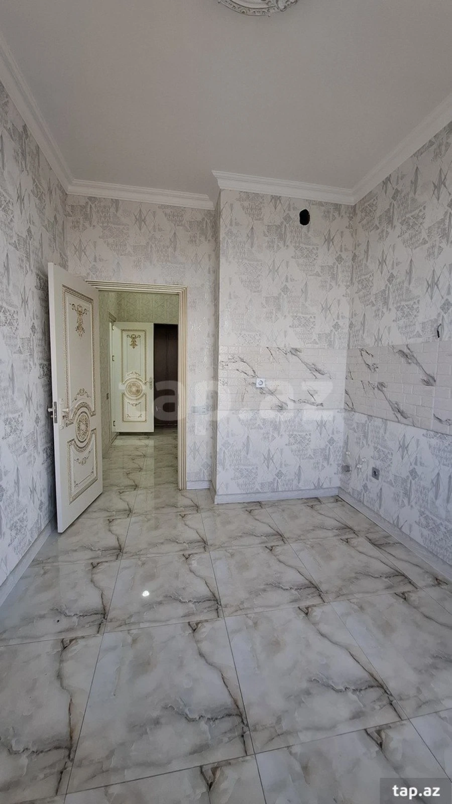 Satılır 2 otaqlı yeni tikili 62 m²