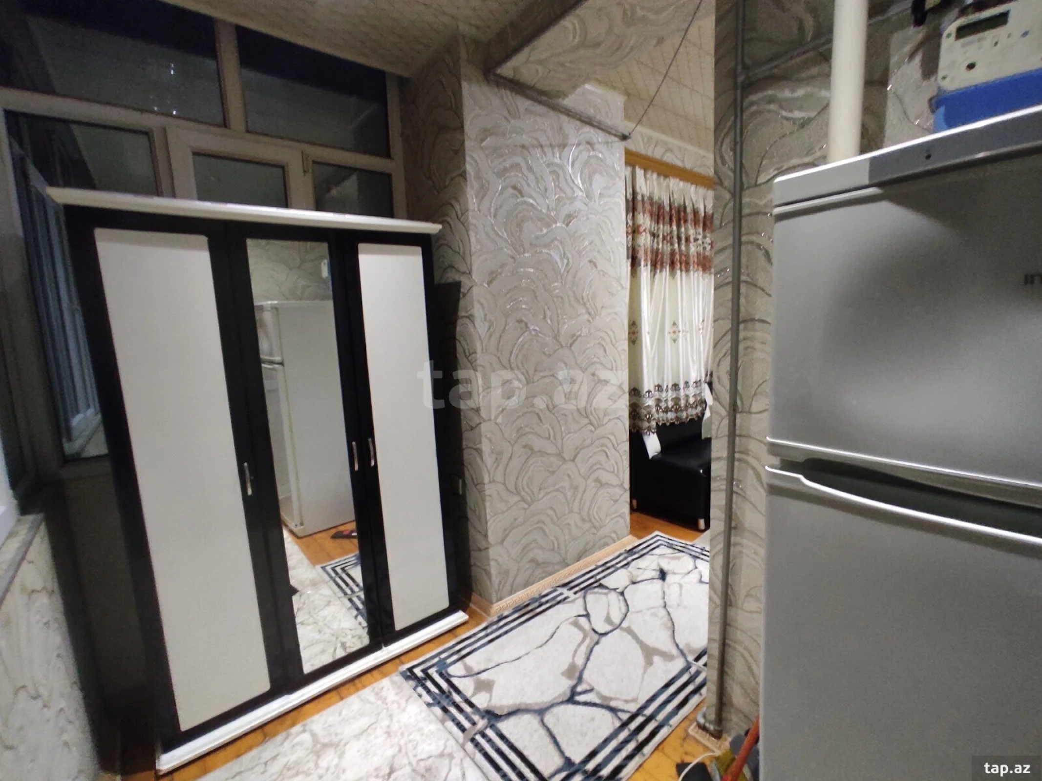 Kirayə verilir 2 otaqlı yeni tikili 65 m²